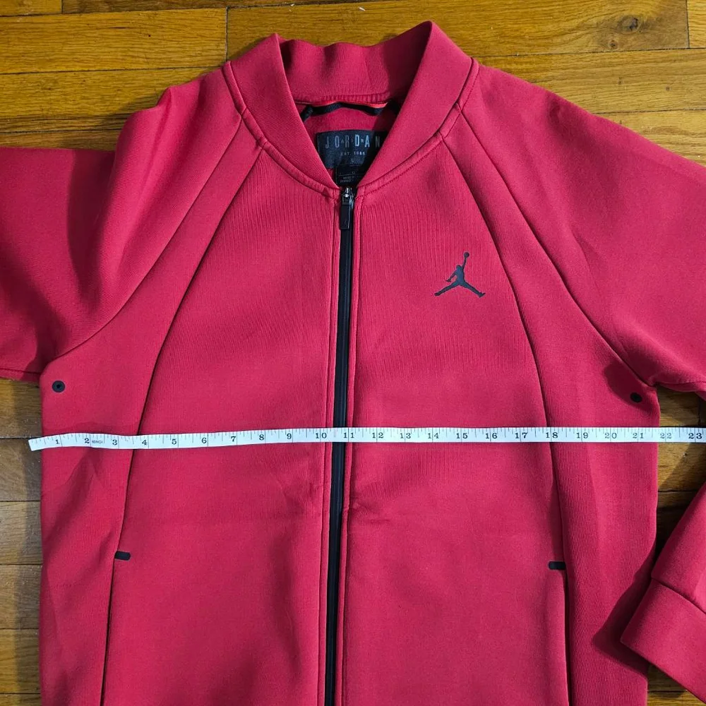 Jordan Men's Red Black Full Zip Jacket Large